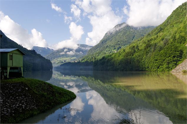 Le lac du Jotty - Yvan Tisseyre/OT Vallée d'Aulps