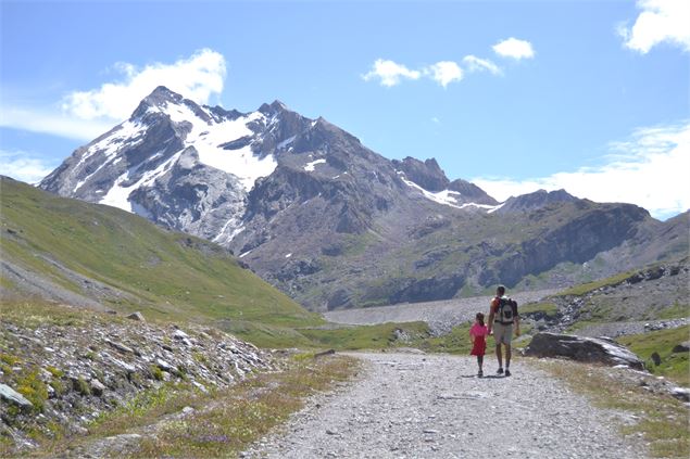 Réserve Naturelle et lac de la Grande Sassière - ©SavoieMontBlanc-Lansard