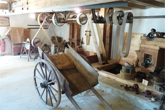 Intérieur du Moulin Crozet - MONTCEAUX - Quentin TOURNIER