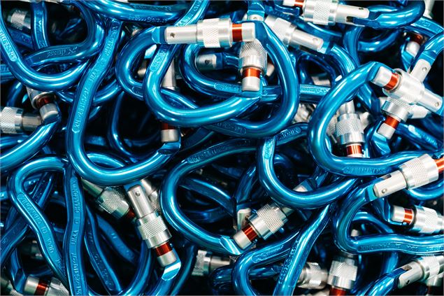 Bacs de mousquetons - Simond