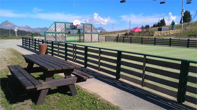 Table de pique nique - M. Dalmasso