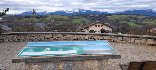 table Le Sappey - ©Alter'Alpa Tourisme