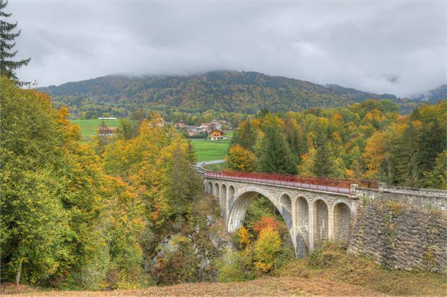 pont de la tourne - arnaud lesueur