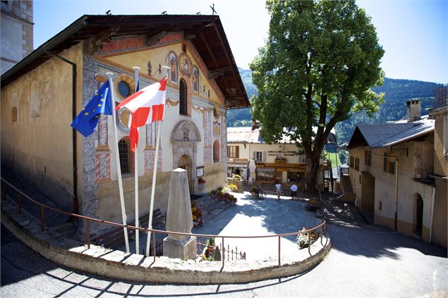 Eglise Saint Jacques d'Assyrie - G. Lansard
