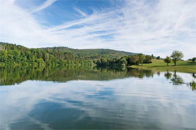 Lac de Samognat - Jérôme Pruniaux - Agence ARGO - HautBugeyTourisme
