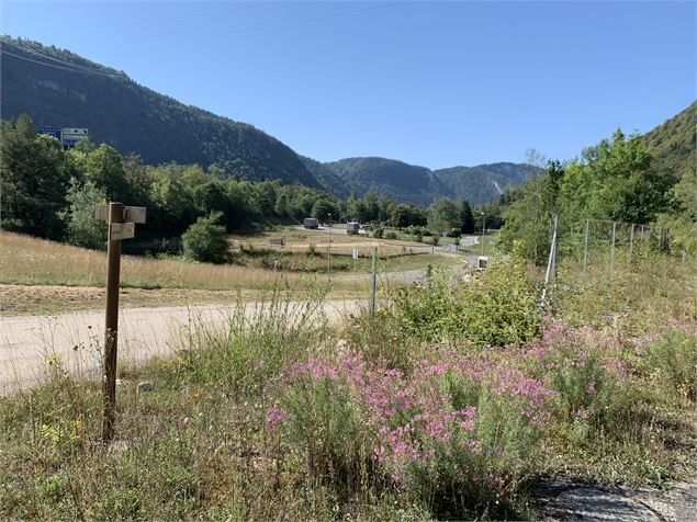 Le sentier des Glacières - Maxime Michel