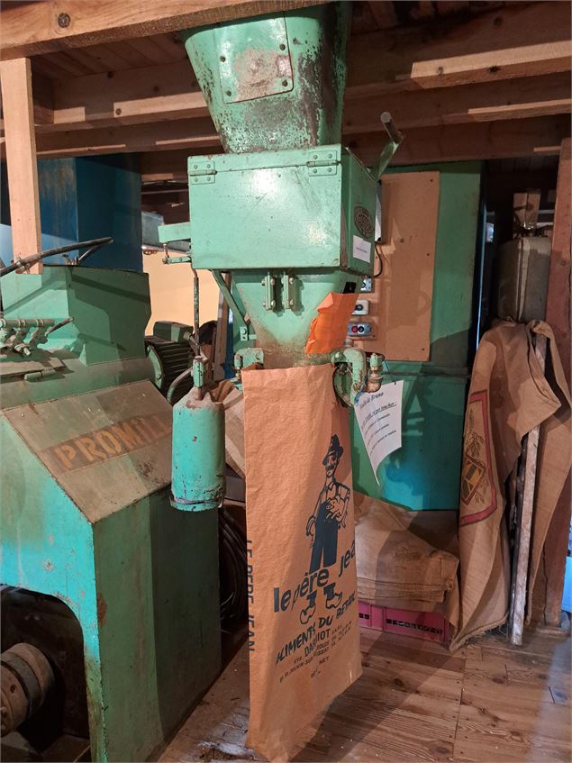 Le Moulin de Bruno et son pont, Sauvegarde et promotion Patrimoniale_Jayat - MP OTBBD