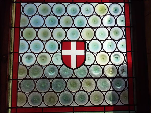 Vitrail Savoir Château de Chazey-sur-Ain - Marilou Perino