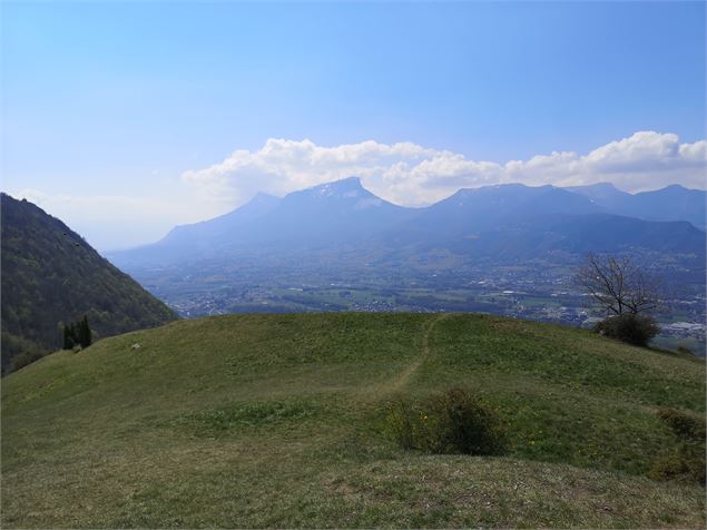 Point de vue depuis la Motte castrale - Grand Chambéry Alpes Tourisme
