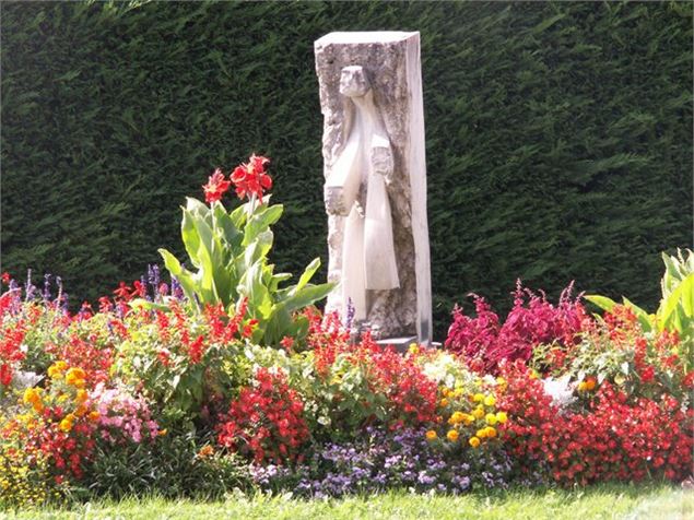 Sculpture sur pierre Culoz - Belley Bugey Sud Tourisme