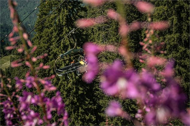 Télésiège - Lucie Tanguy / Vallée d'Aulps Tourisme