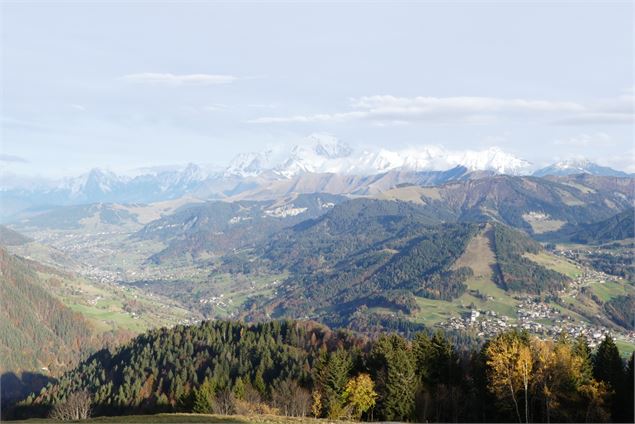 Vue sur le Mont-Blanc - OT Flumet / St Nicolas la Chapelle