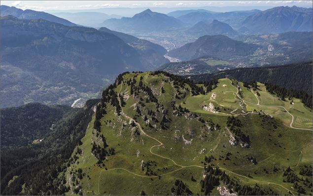 Vue sur la vallée - CAMT