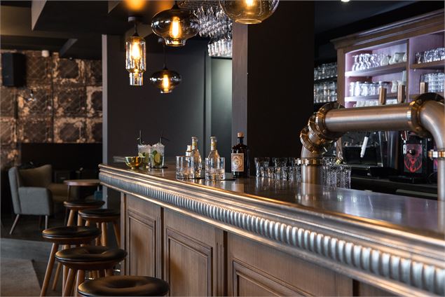 Comptoir du bar Le Zinc - Anthony Cottarel