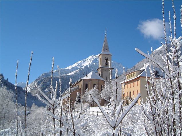 Vue sur le Sambuis - OT espace Glandon