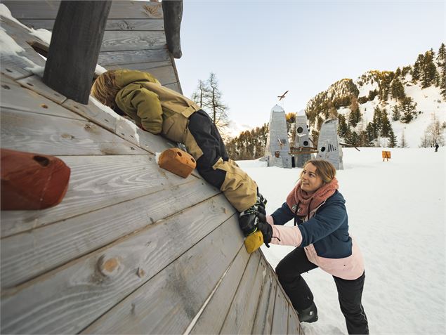 Les Géants de Malgovert depuis le sentier des Arollins - N. Secerov