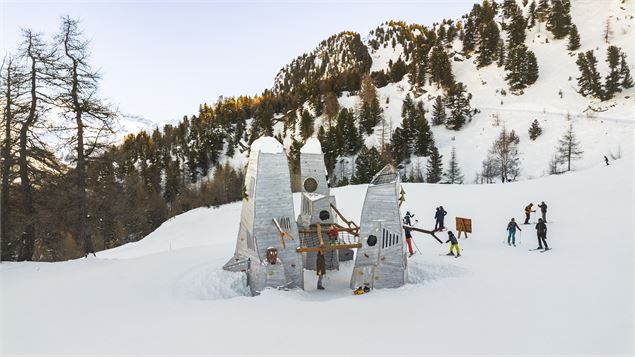 Les Géants de Malgovert depuis le sentier des Arollins - N. Secerov