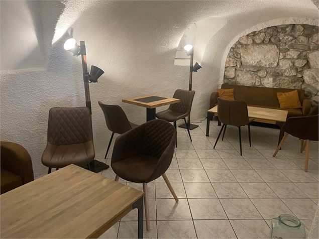 Bar à vins - La Roche d’y Vins