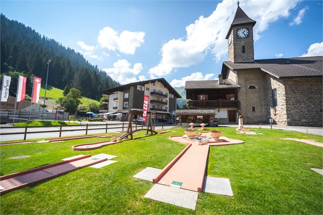 Minigolf_Morgins - Région Dents du Midi