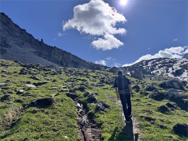 Col de cou depuis le lac des Mines d'Or_Morzine
