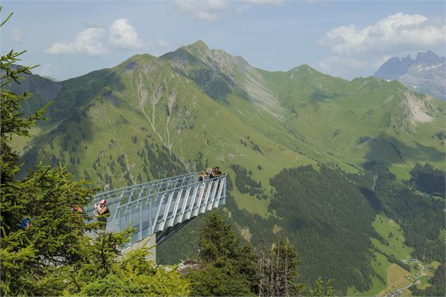Vue panoramique depuis la pointe de Nyon l'été - Morzine - Portes du Soleil