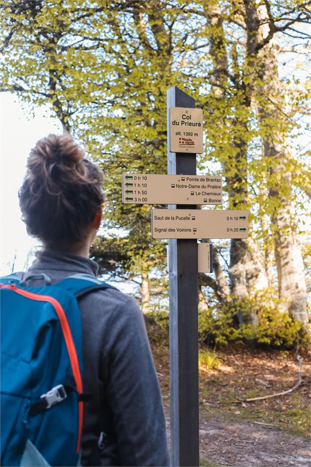 Randonneur aux Voirons - OT_Monts_du_Genevois_-_A.Modylevskaia