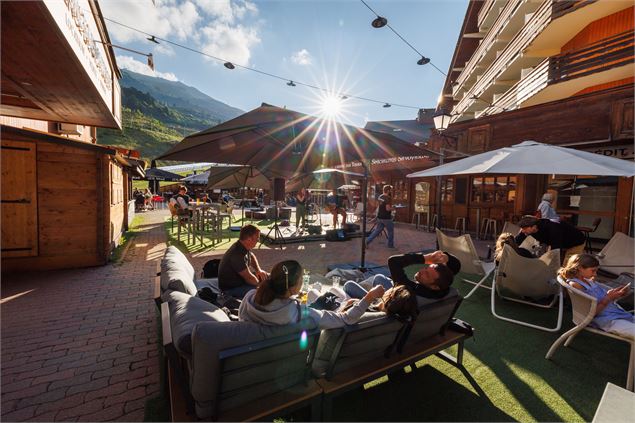 Terrasse été - Sylvain Aymoz