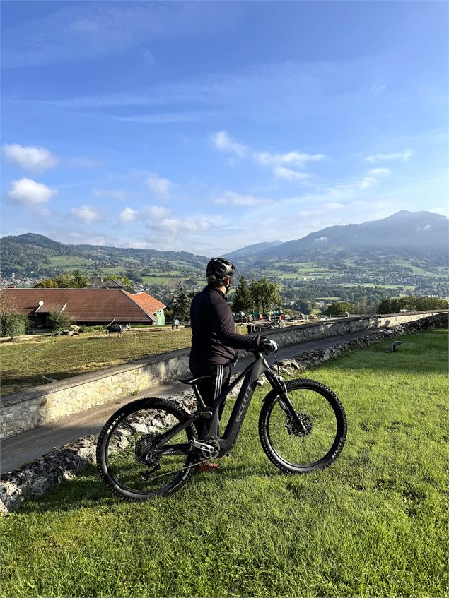 VTTiste devant les Brasses - solène vuagnoux