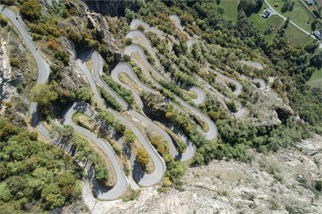 Les lacets de Montvernier - Tilby.Vattard