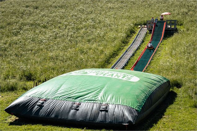 Big airbag en bouée - GCAT Tourisme - Peignée verticale