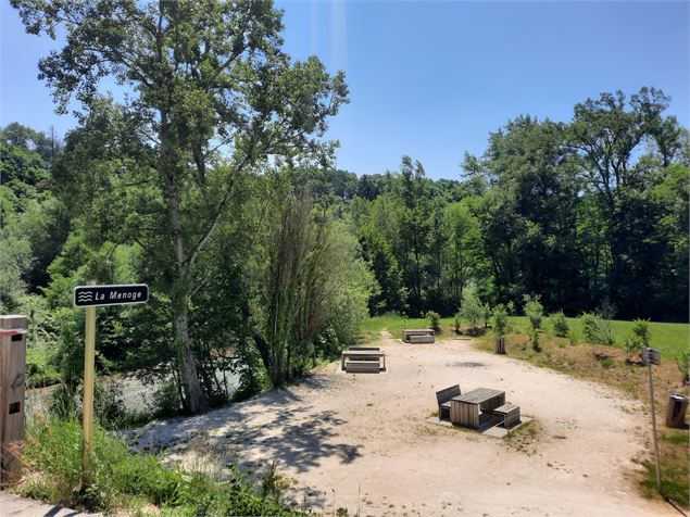 Aire pique nique - A.Modylevskaia - OT monts de Genève