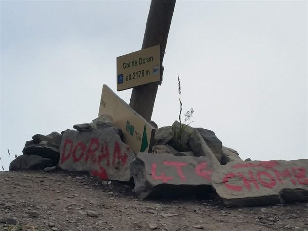 au col de Doran, la croisée des chemins - Amandine Porret