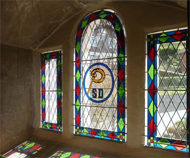 Création serlienne - Anne TOBE