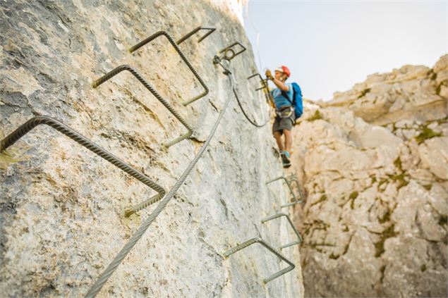 Via Ferrata de la Tour Jalouvre au Grand-Bornand - C.Cattin AlpcatMedias-Le Grand-BornaC.Cattin Alpc