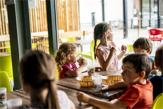 C L'Aventure Châtel - L.Meyer - Châtel