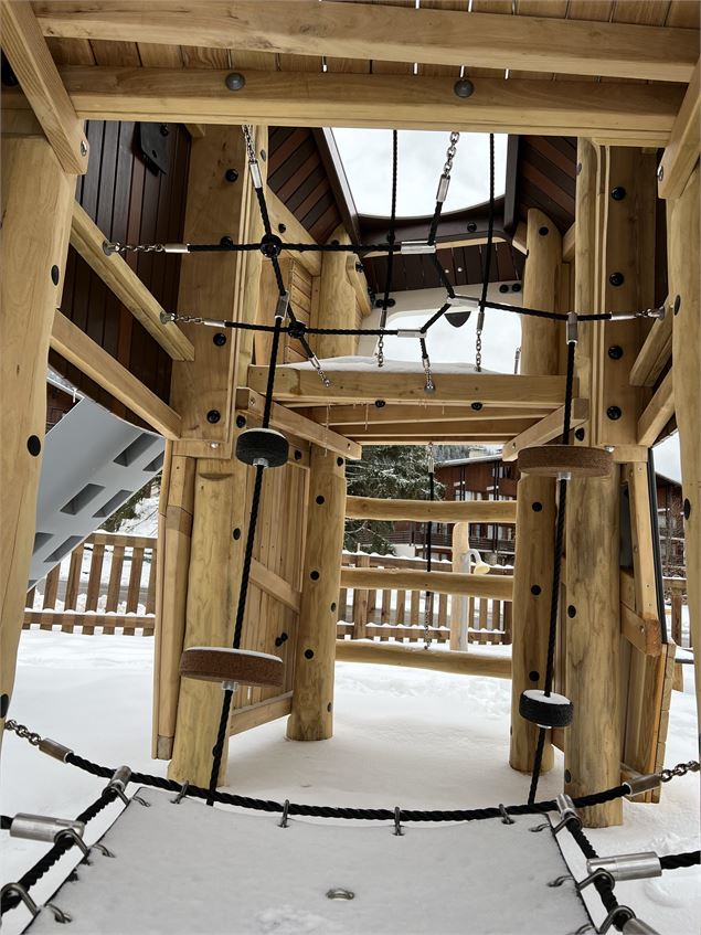 Aire de jeux au Cernix_Cohennoz - OT CVC