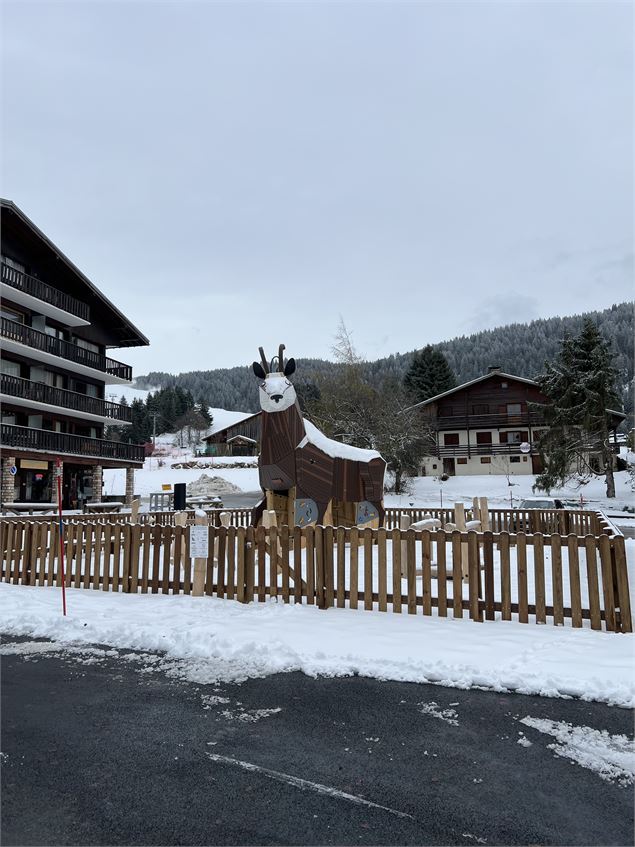 Aire de jeux au Cernix_Cohennoz - OT CVC