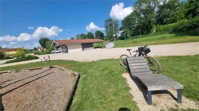 Liaison VTT-VTC (L6) St Trivier de Courtes - Plan d'eau de Mépillat - scalland