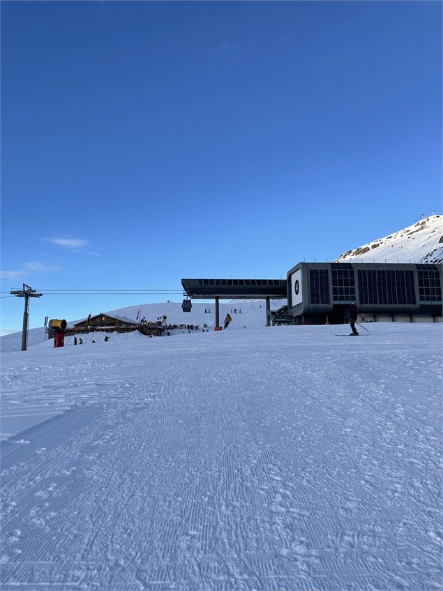 Arrivée au restaurant l'Antigel - OT Val Thorens