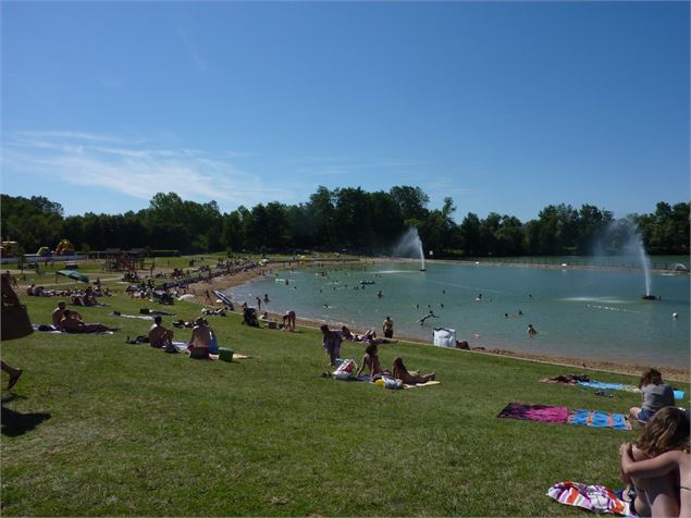 Plage du Lac de Cormoranche - Stéphane Félix