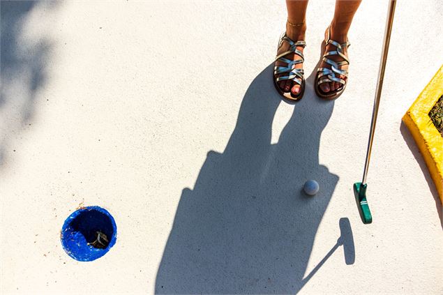 mini-golf club piscine thônes - Office de Tourisme Thônes Coeur des Vallées