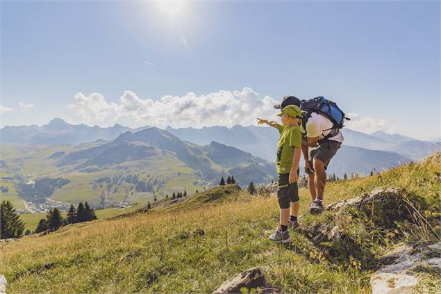 Sentier de découverte du milieu montagnard 6 - C. Cattin - Alpcat Medias