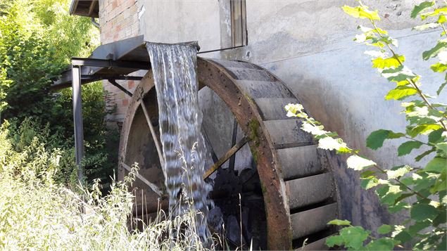 Roue Etangs de Crosagny - ML Frescurat