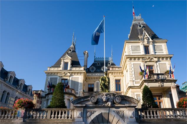 Mairie d'Evian-les-Bains - LongIsland/CCPEVA