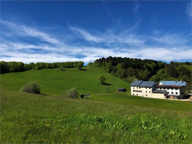 Hotel Restaurant Berthet - © Maxime Ballet
