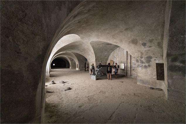 Canon dans les batteries basses - Alban Pernet - OTHMV