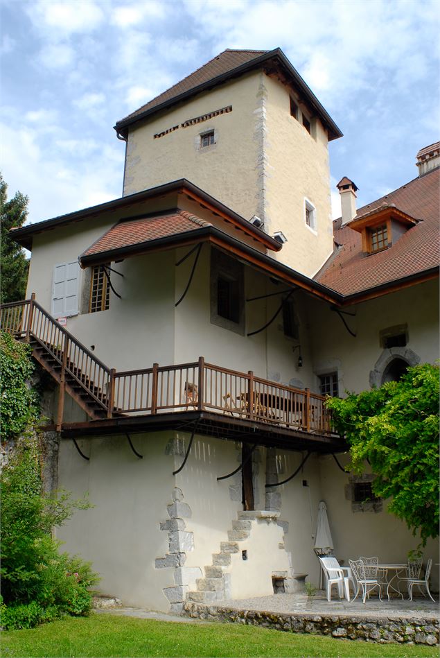 Tufts University installée dans le Prieuré - C.Max