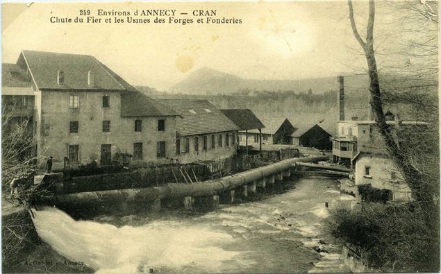 Chute du Fier et les Usines des Forges et Fonderies de Cran, vers 1916 - Arch. dép. Haute-Savoie. 4