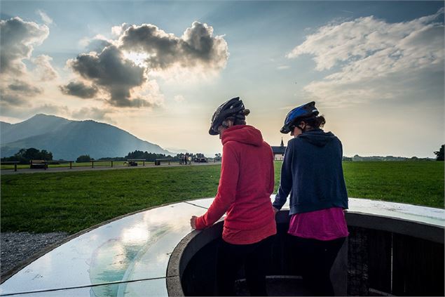 Table d'orientation au panorama de Champeillant - A.Berger