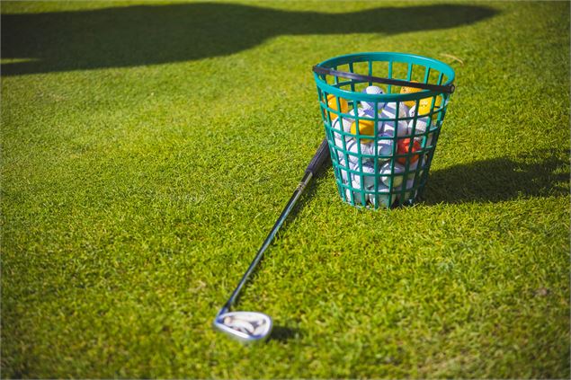 Golf Le Rocher Blanc - Le Grand Bornand tourisme - Alpcat Medias